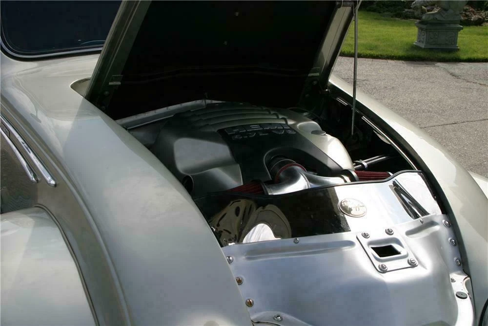 1937 Chrysler Airflow - Image 3 of 5