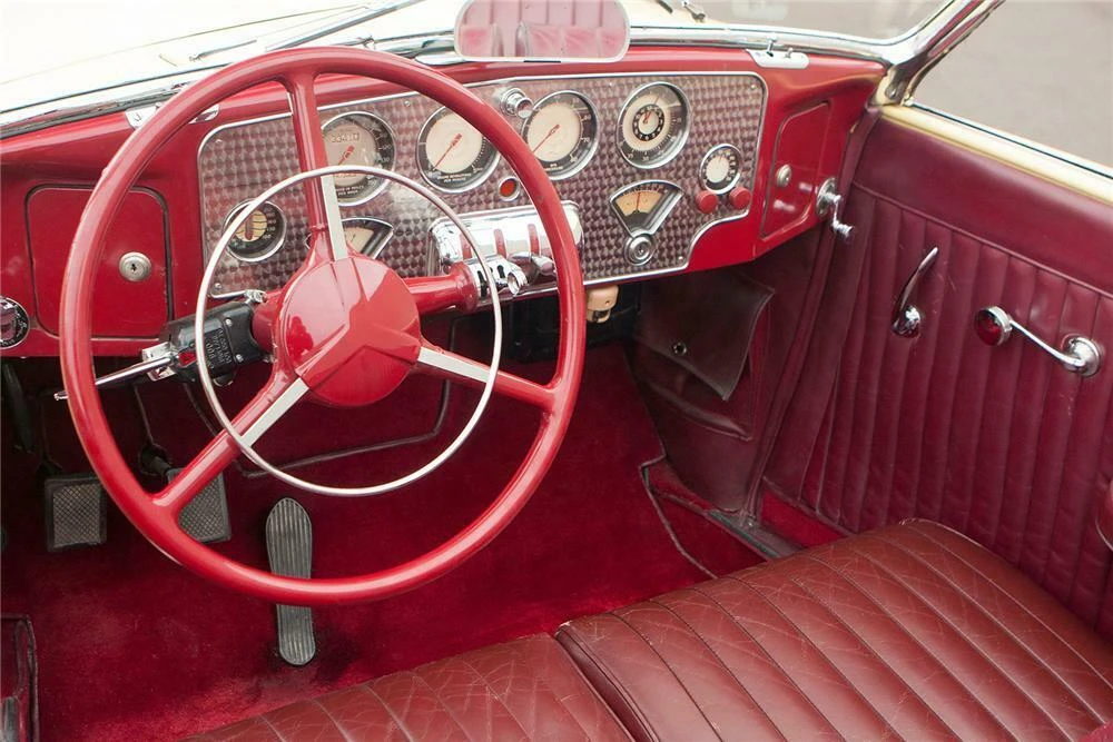 1937 Cord 810 & 812 - Image 4 of 4