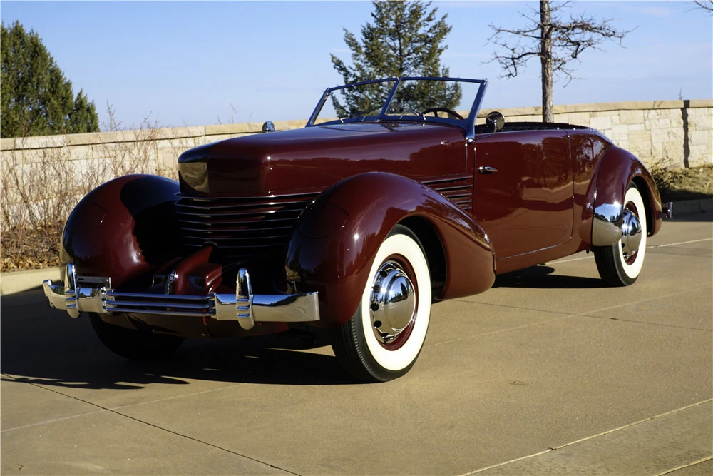 1937 Cord 810 & 812 - Image 2 of 5