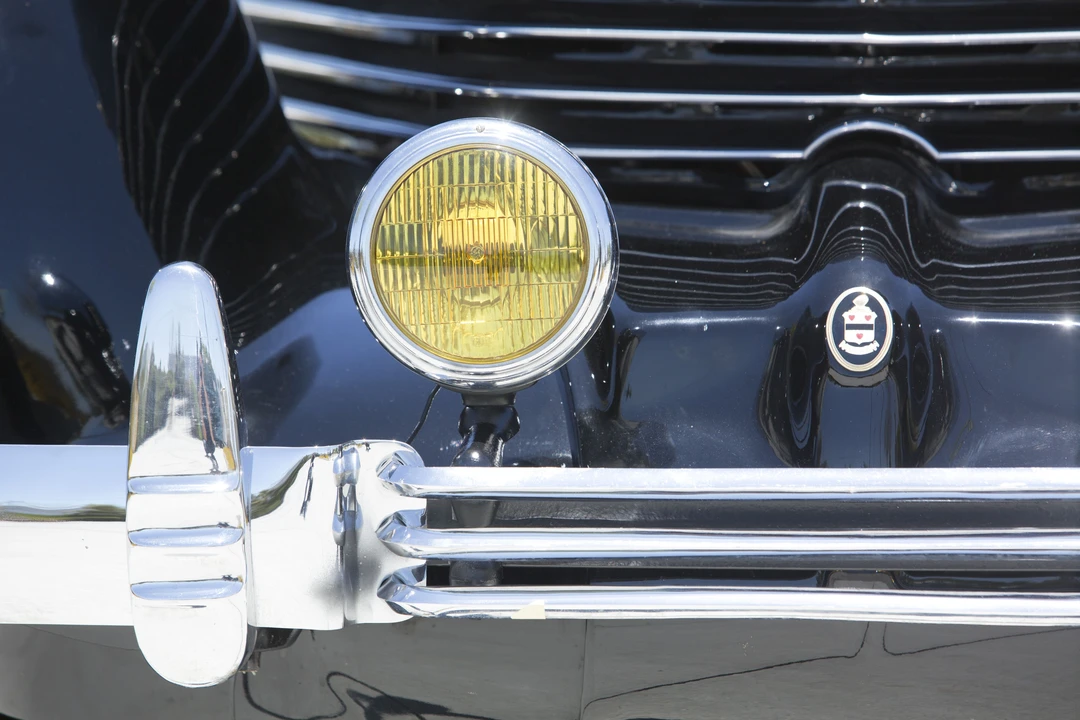 1937 Cord 810 & 812 - Image 27 of 31