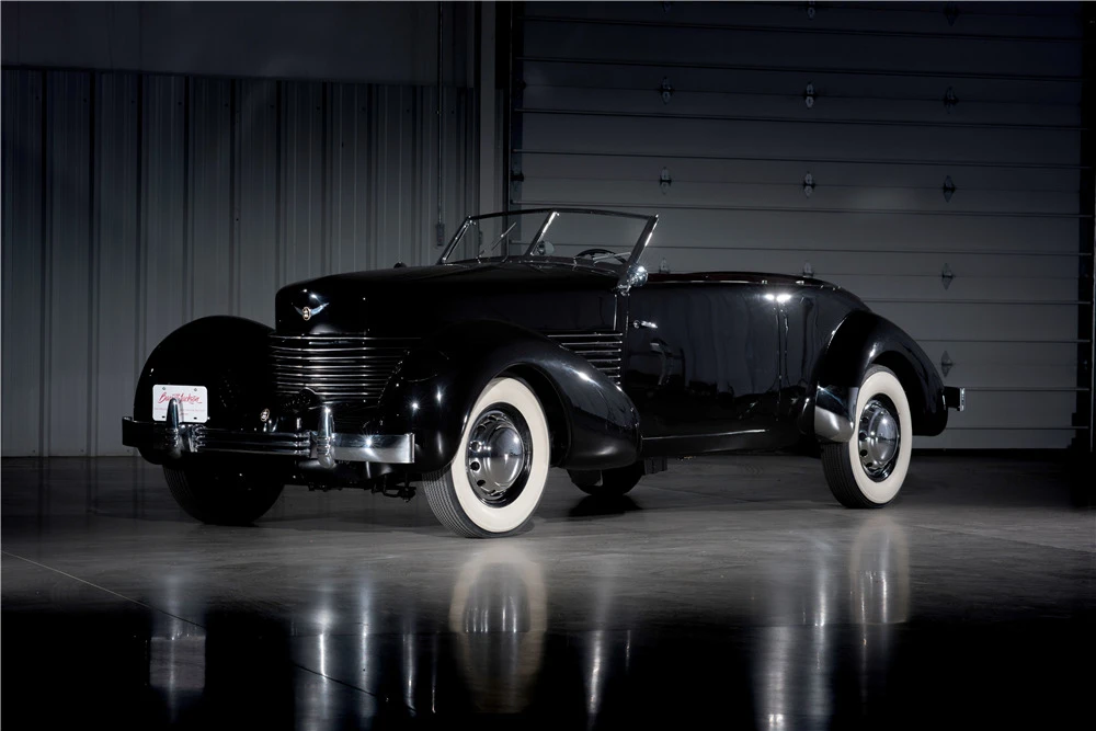 1937 Cord 810 & 812 - Image 2 of 5