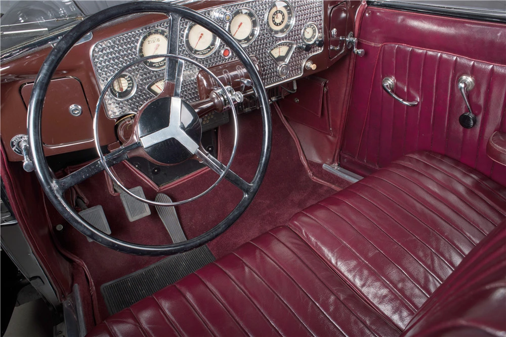 1937 Cord 810 & 812 - Image 4 of 5