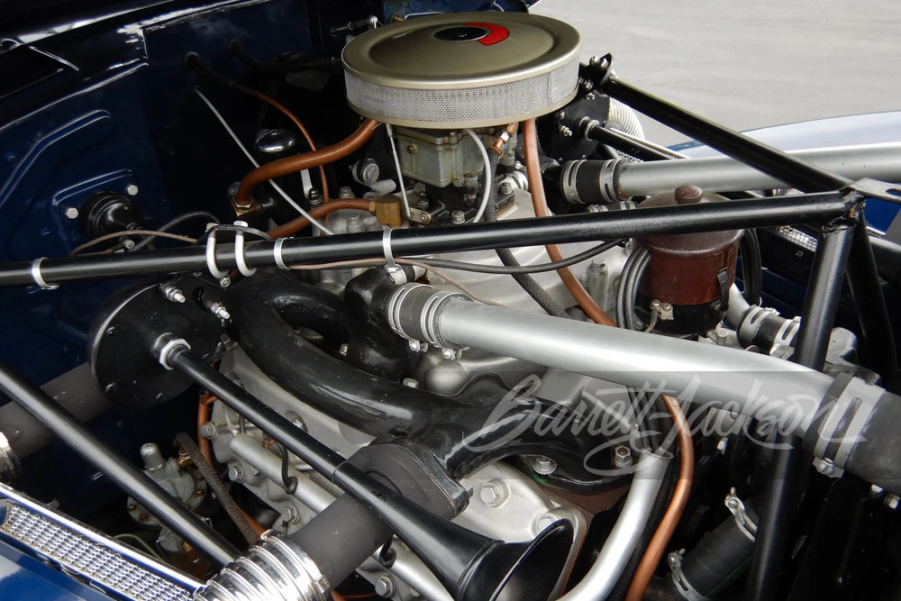 1937 Cord 810 & 812 - Image 3 of 21
