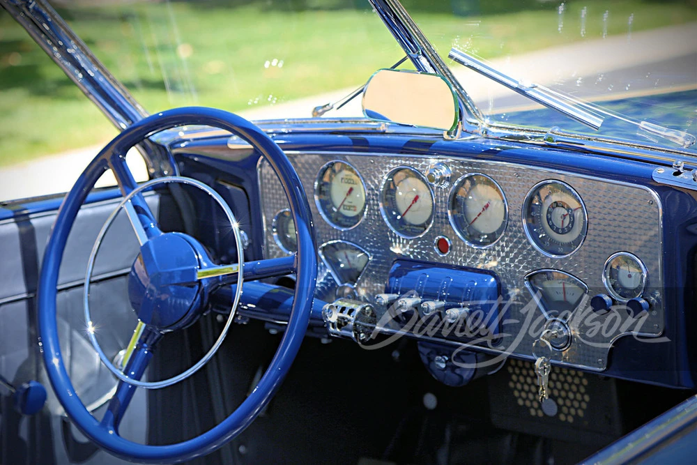 1937 Cord 810 & 812 - Image 4 of 21