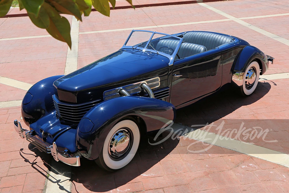 1937 Cord 810 & 812 - Image 13 of 21