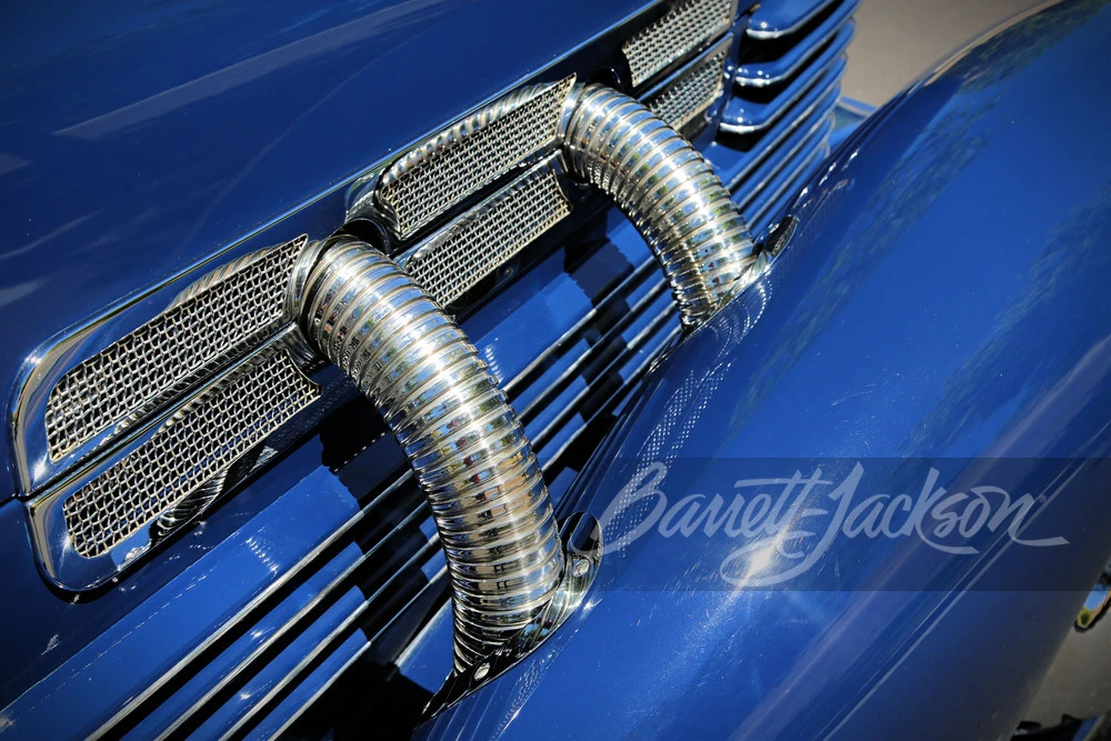 1937 Cord 810 & 812 - Image 16 of 21