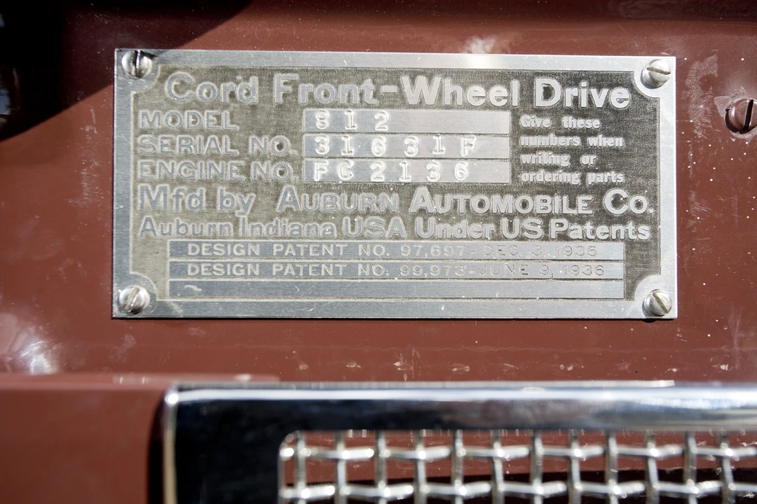 1937 Cord 810 & 812 - Image 10 of 22