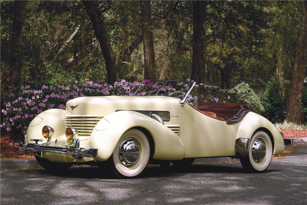1937 Cord 810 & 812 - Image 2 of 6