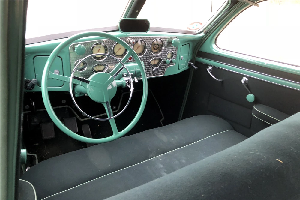 1937 Cord 810 & 812 - Image 4 of 6