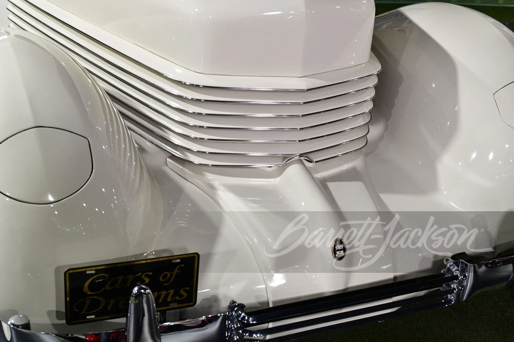 1937 Cord 810 & 812 - Image 7 of 16