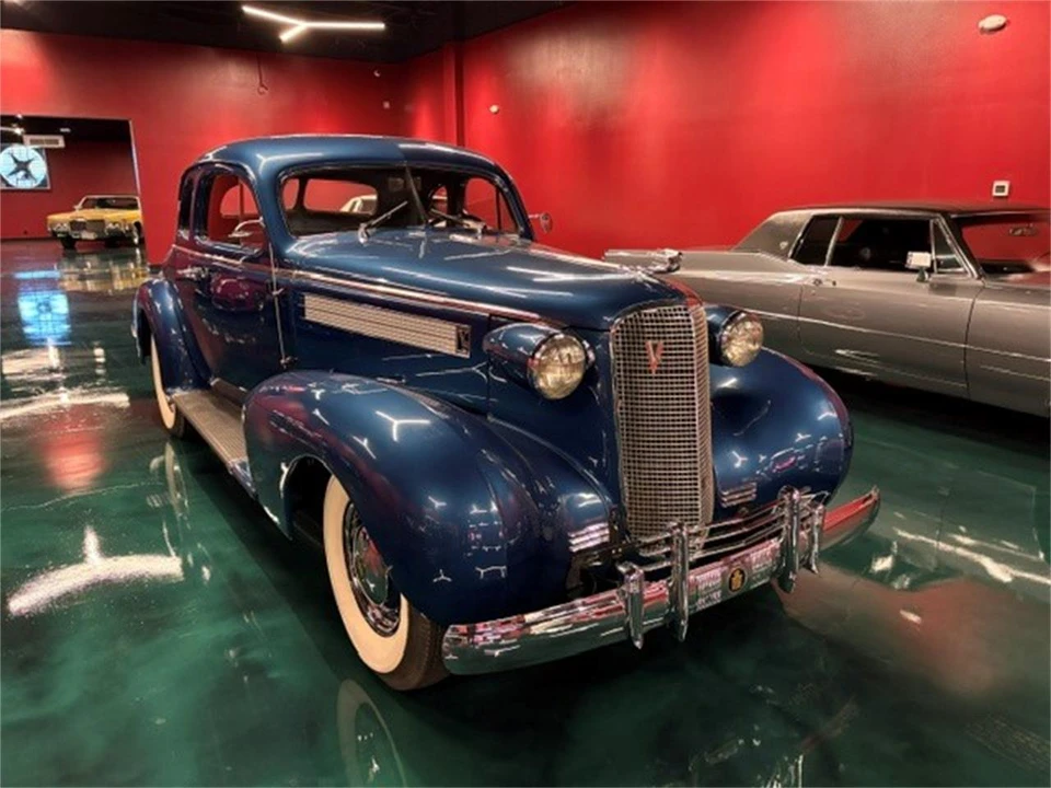 1937 Cadillac Series 65 - Image 4 of 27