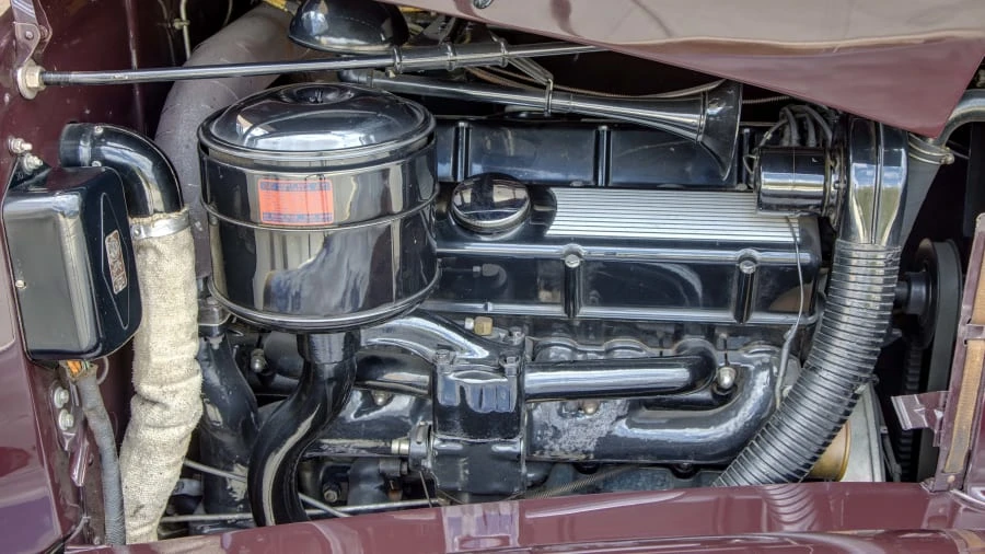 1937 Cadillac V-12 - Image 4 of 12