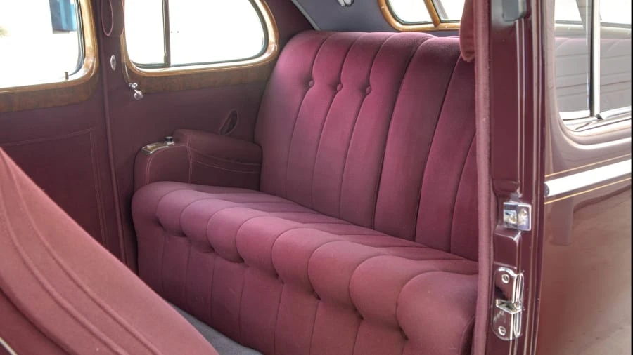1937 Cadillac V-12 - Image 7 of 12