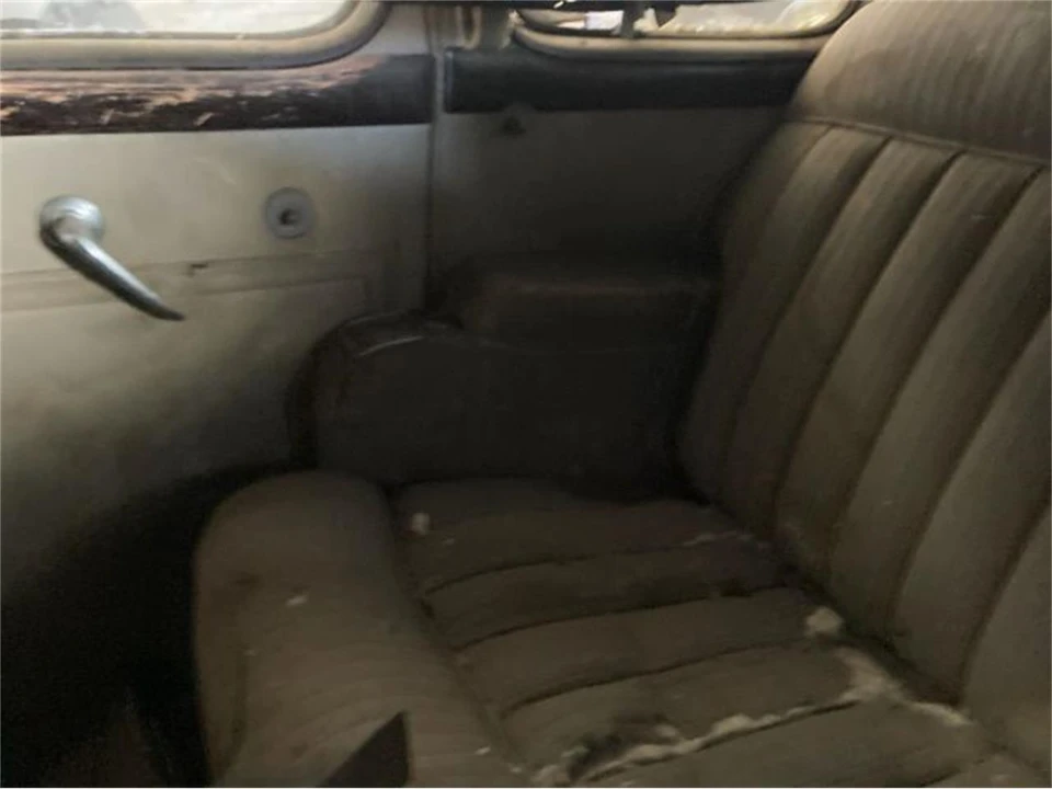 1937 Cadillac Fleetwood - Image 9 of 13