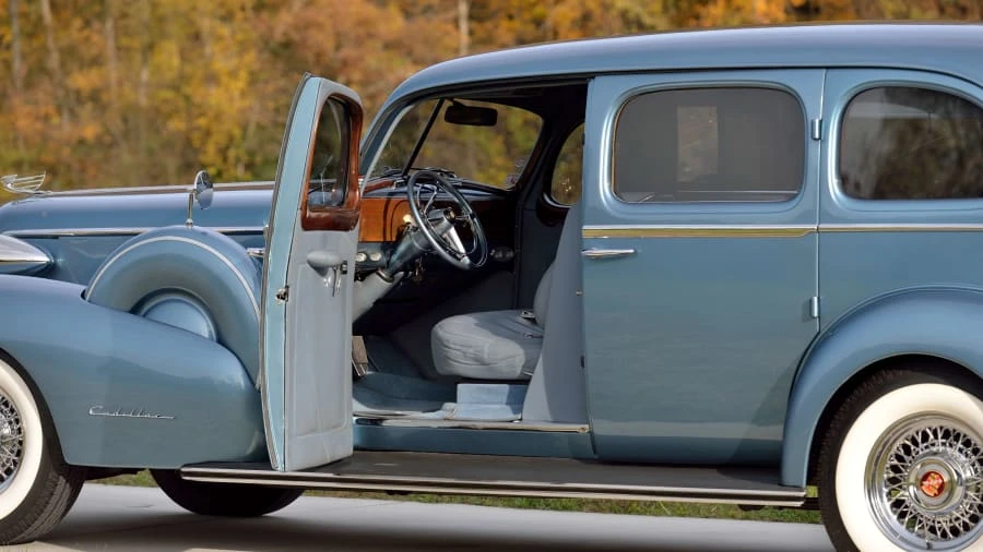 1937 Cadillac Series 70 & 75 - Image 15 of 21