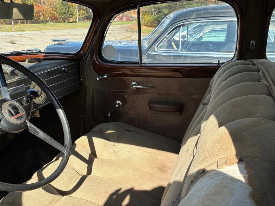 Cadillac Series 70 & 75 - Image 9 of 10