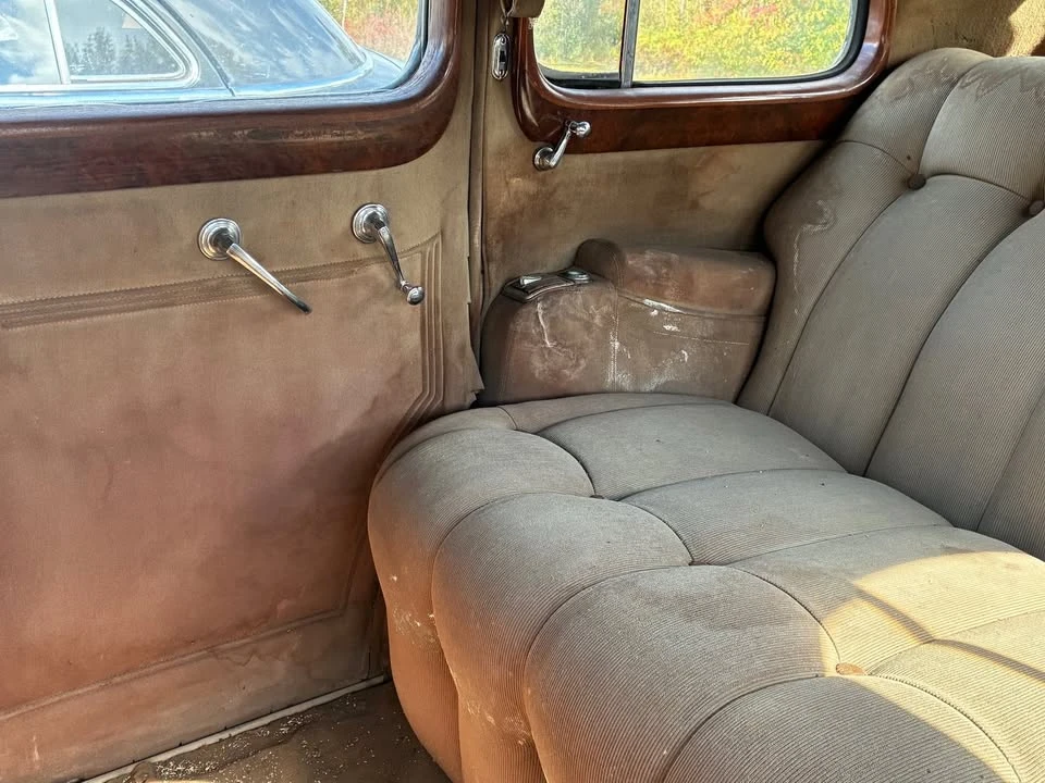 Cadillac Series 70 & 75 - Image 7 of 10