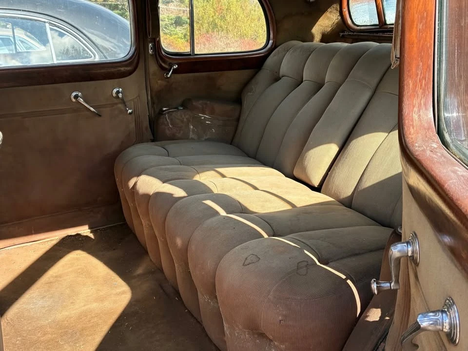 Cadillac Series 70 & 75 - Image 6 of 10