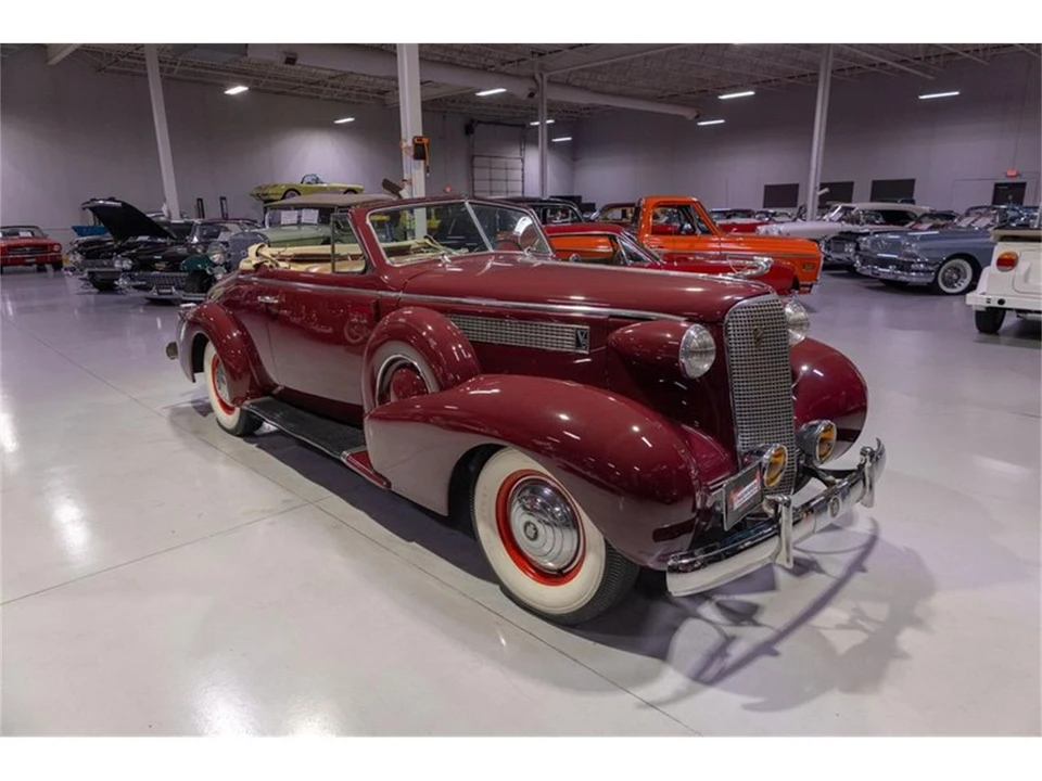 1937 Cadillac Series 60 - Image 24 of 31