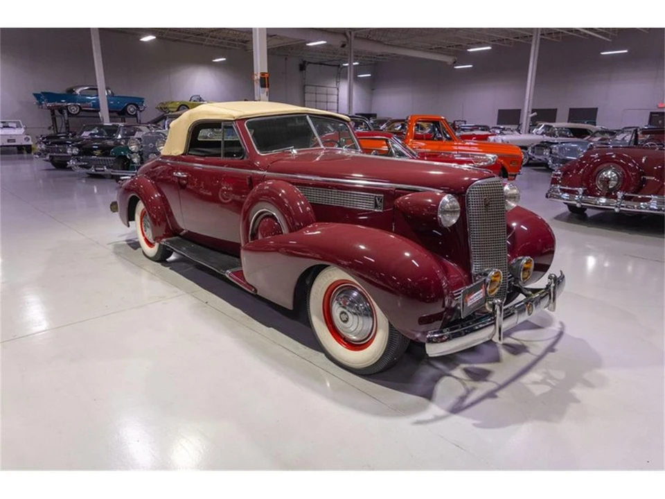 1937 Cadillac Series 60 - Image 30 of 31