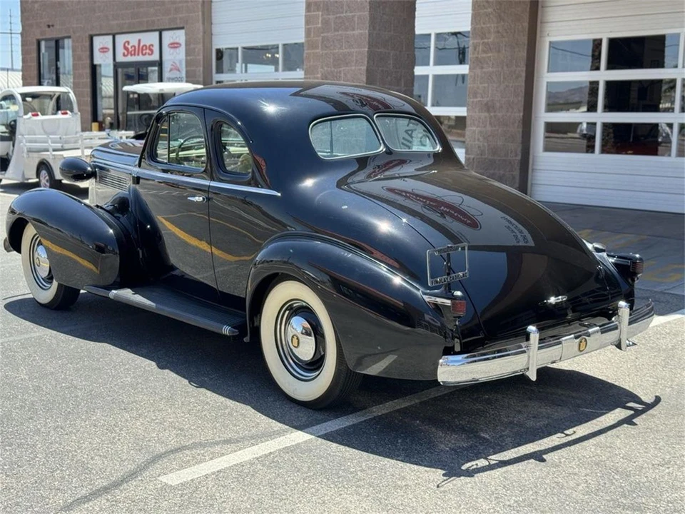 1937 Cadillac Series 60 - Image 7 of 31
