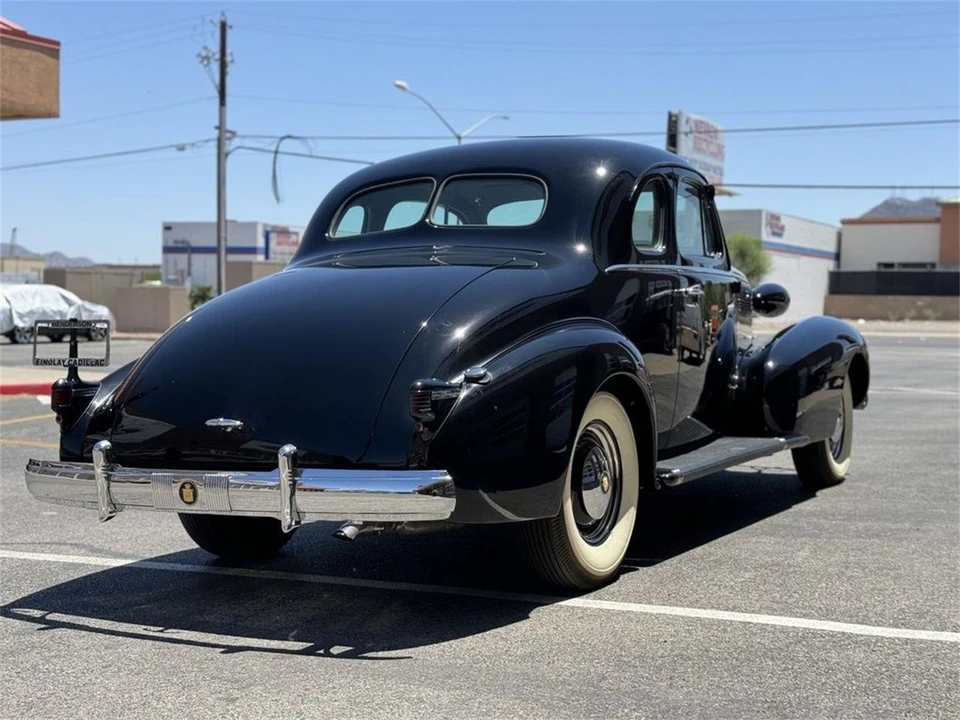 1937 Cadillac Series 60 - Image 9 of 31