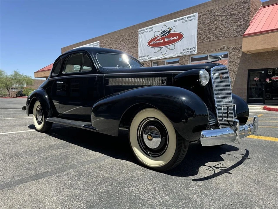 1937 Cadillac Series 60 - Image 10 of 31