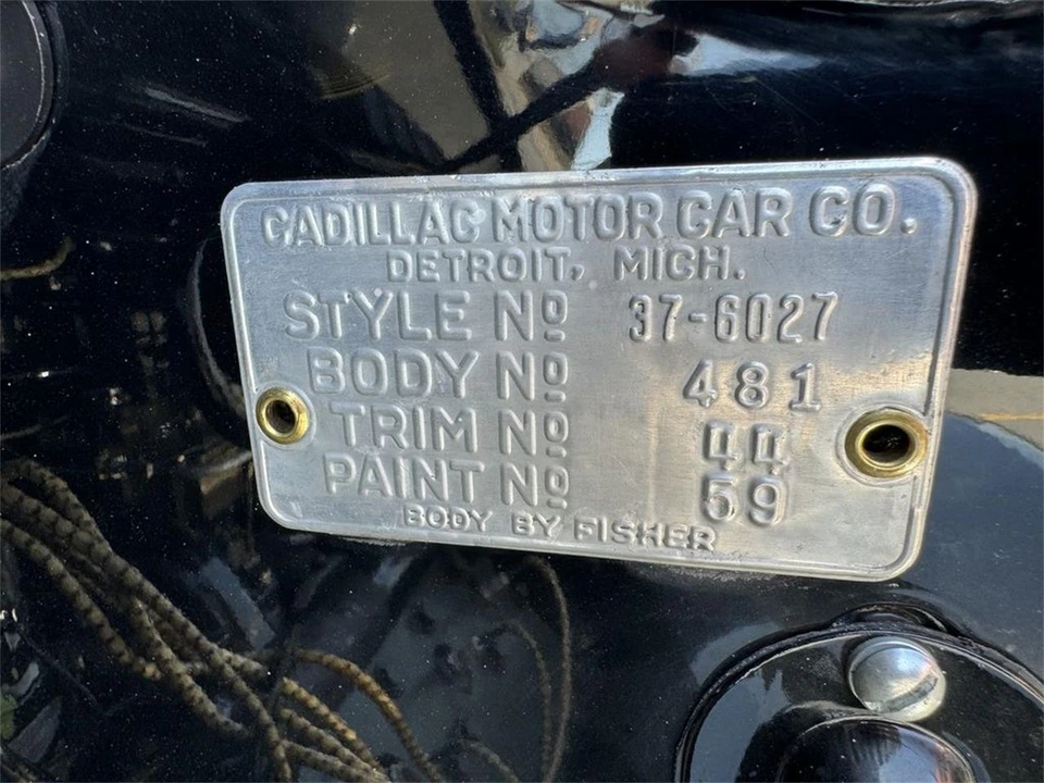 1937 Cadillac Series 60 - Image 24 of 31