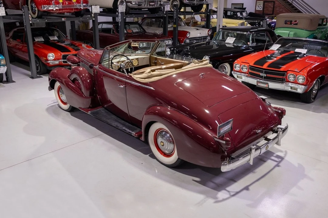 1937 Cadillac Series 60 - Image 14 of 31