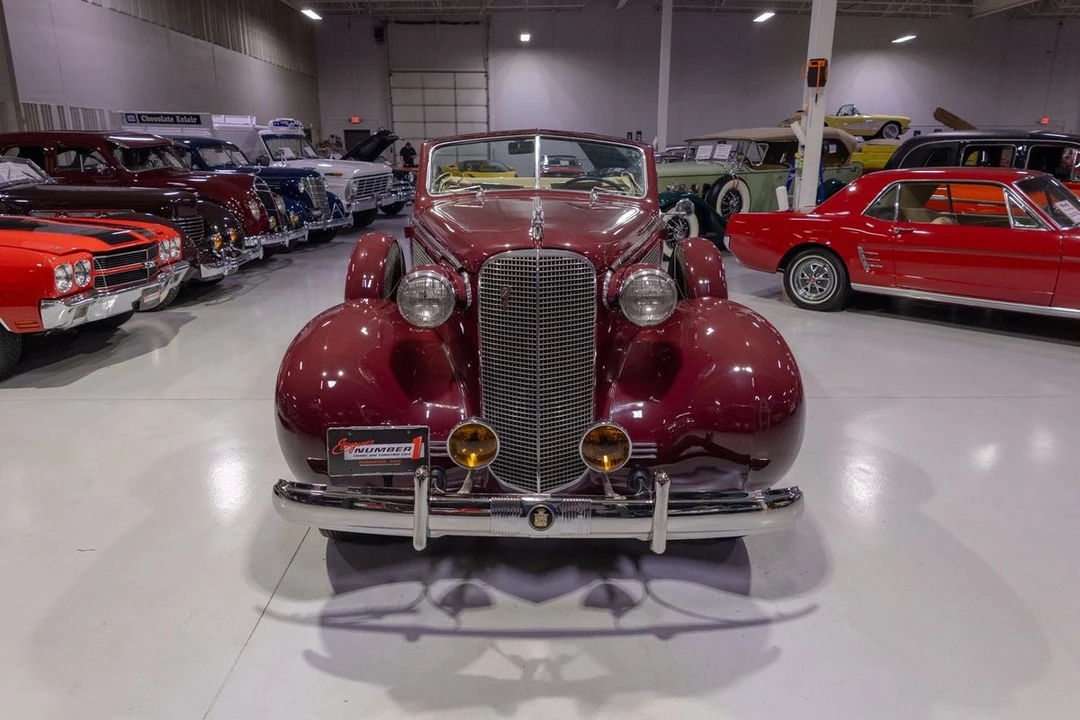 1937 Cadillac Series 60 - Image 25 of 31
