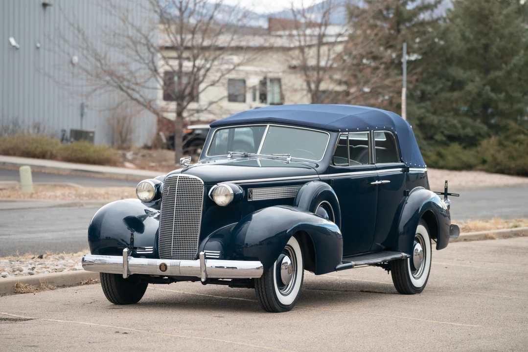 1937 Cadillac Series 60 - Image 6 of 31