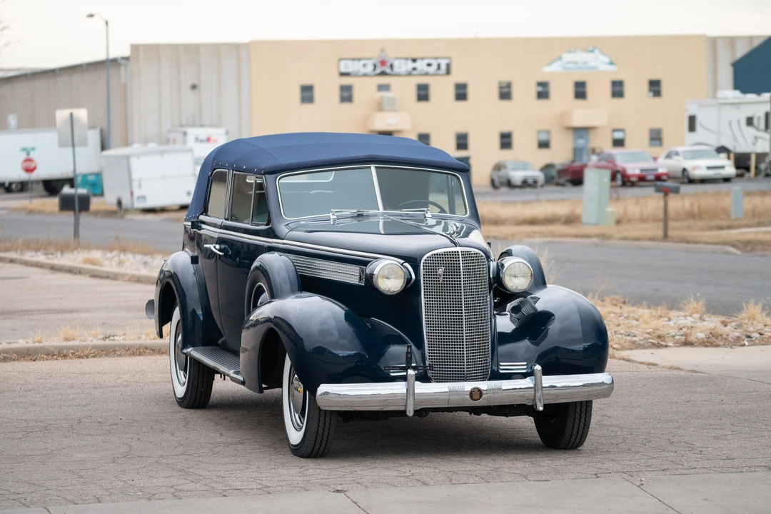 1937 Cadillac Series 60 - Image 23 of 31
