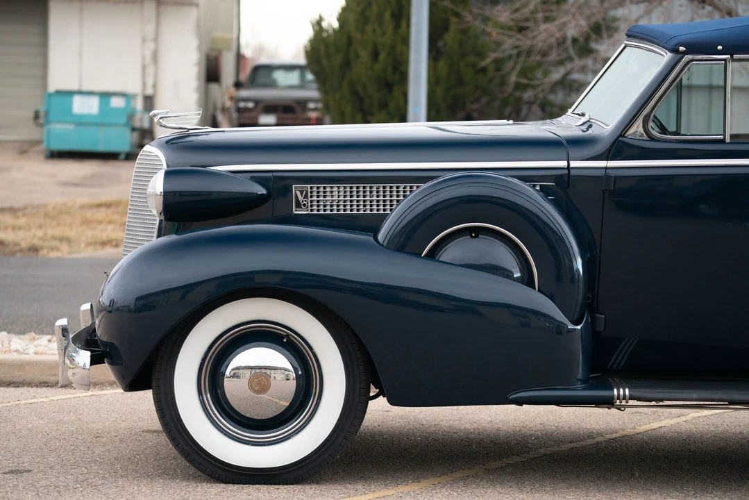 1937 Cadillac Series 60 - Image 30 of 31