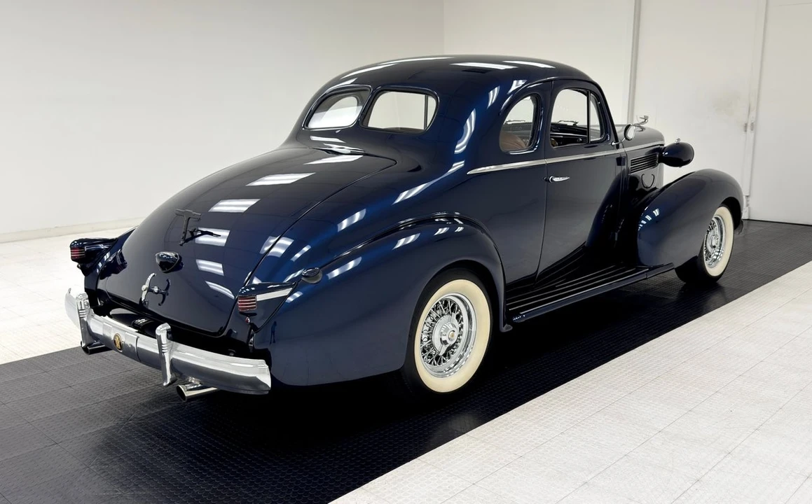 1937 Cadillac Series 60 - Image 5 of 21