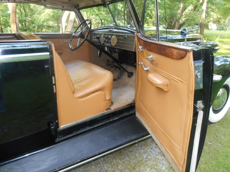 1937 Cadillac Series 70 & 75 - Image 4 of 9