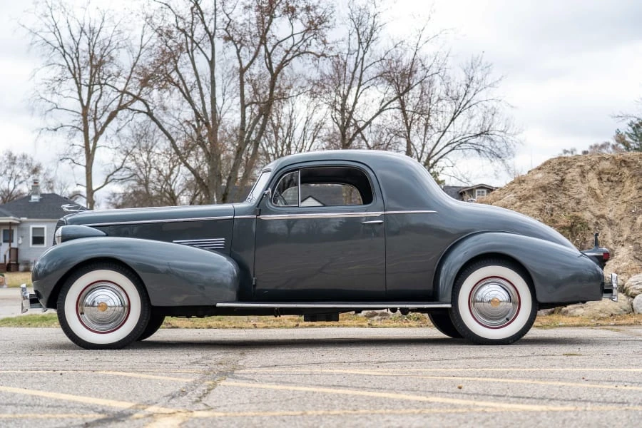 1937 Cadillac Series 70 & 75 - Image 11 of 24