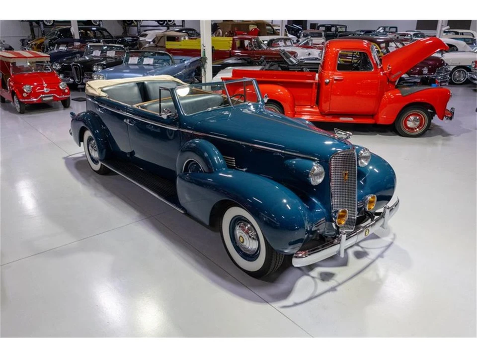 1937 Cadillac Series 70 & 75 - Image 6 of 31