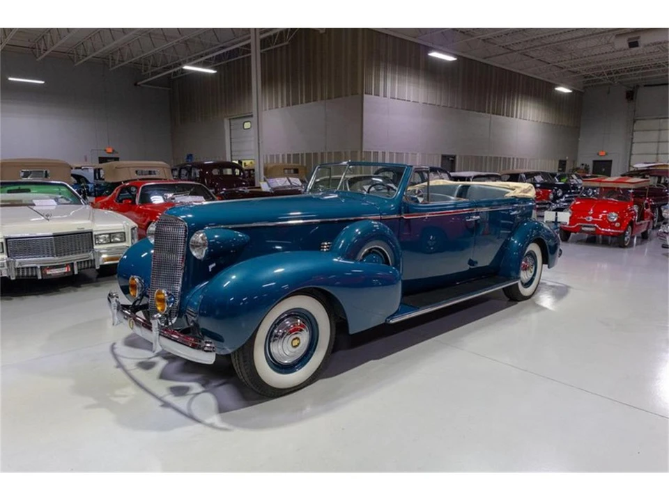 1937 Cadillac Series 70 & 75 - Image 12 of 31
