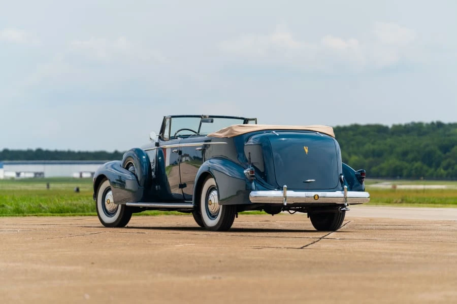 1937 Cadillac Series 70 & 75 - Image 11 of 28