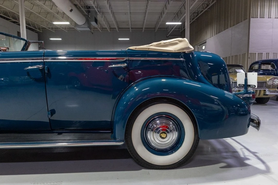 1937 Cadillac Series 70 & 75 - Image 24 of 31