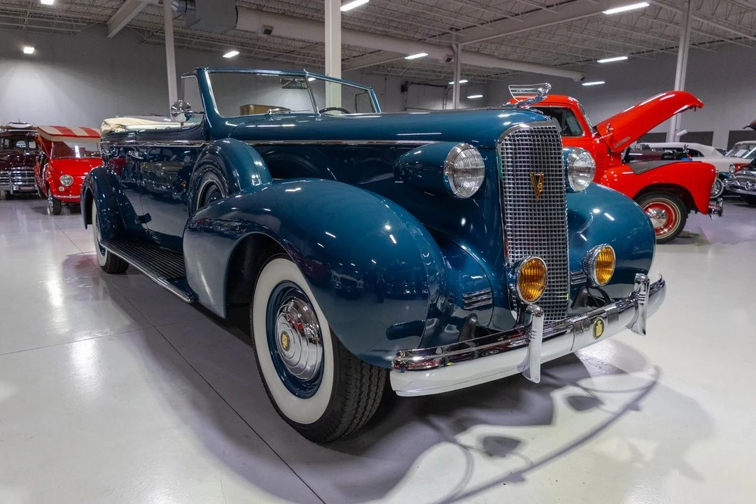 1937 Cadillac Series 70 & 75 - Image 30 of 31