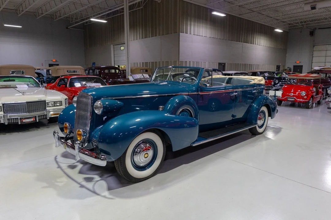 1937 Cadillac Series 70 & 75 - Image 14 of 21