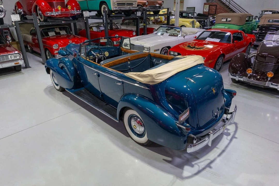 1937 Cadillac Series 70 & 75 - Image 12 of 31
