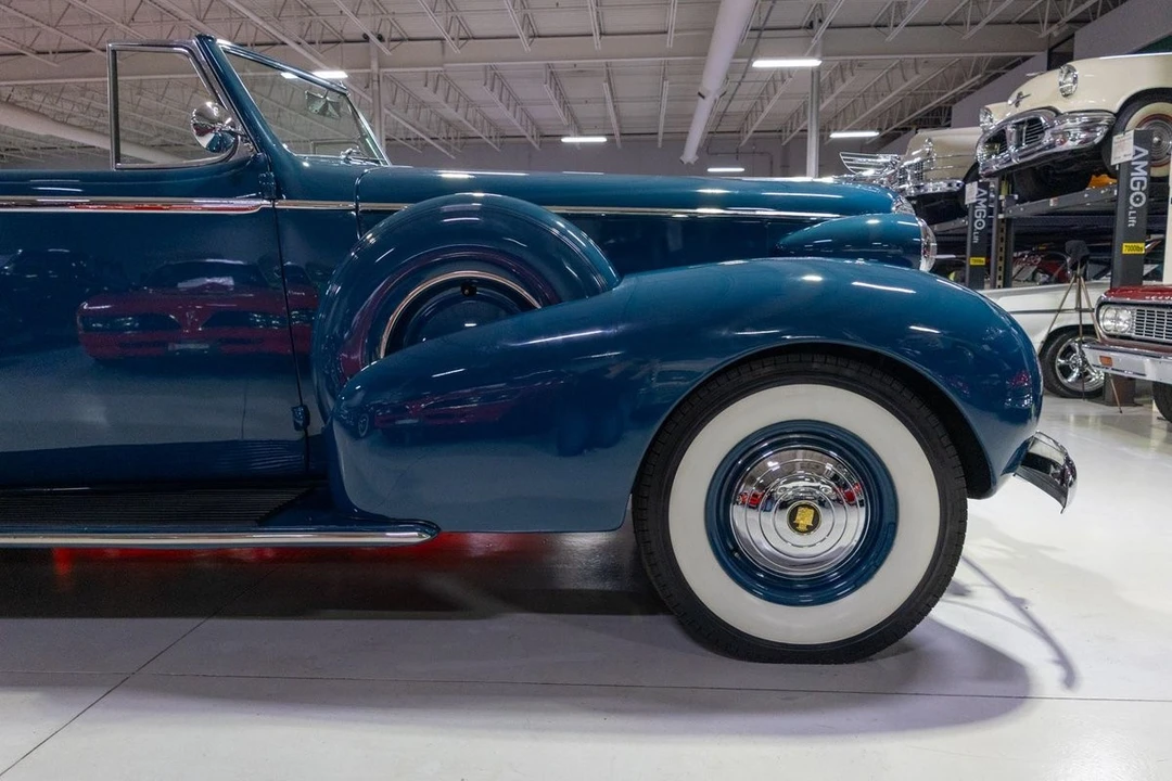 1937 Cadillac Series 70 & 75 - Image 28 of 31