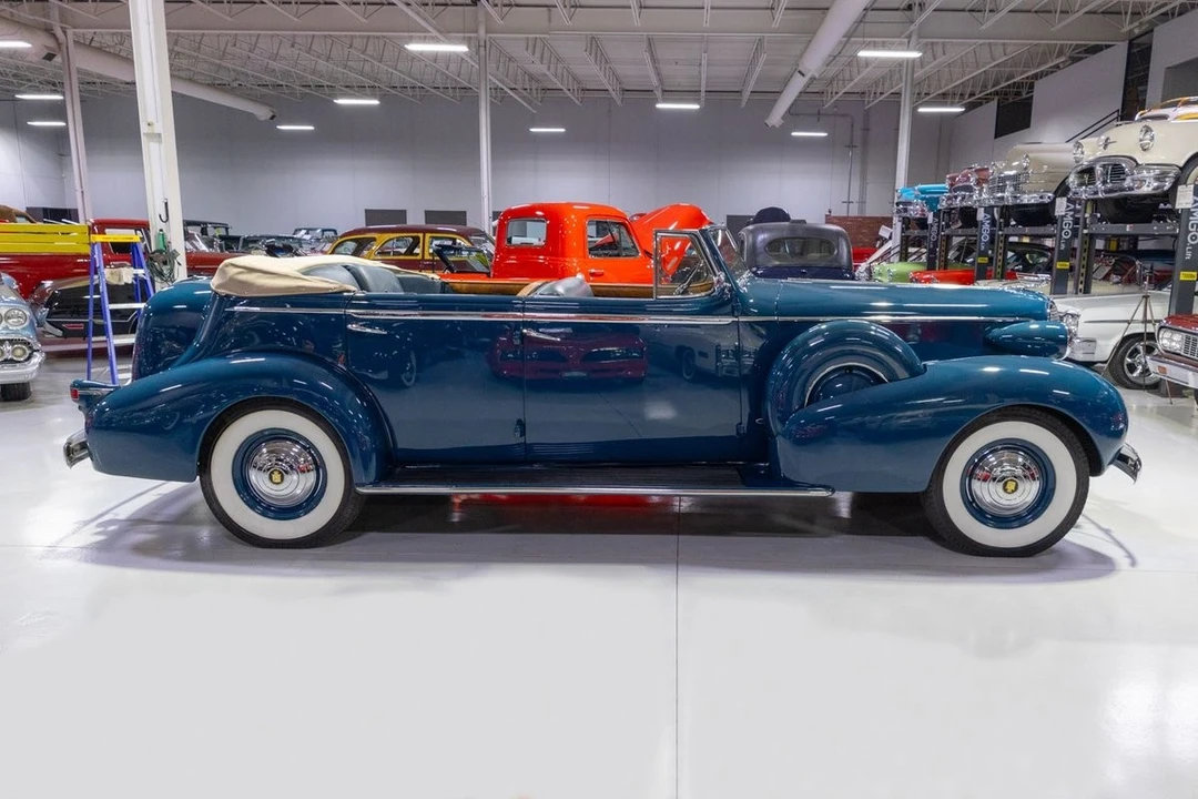 1937 Cadillac Series 70 & 75 - Image 17 of 31