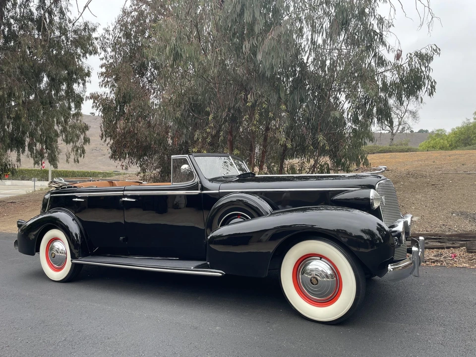 1937 Cadillac Series 70 & 75 - Image 17 of 31