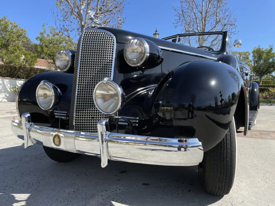 1937 Cadillac Series 70 & 75 - Image 28 of 31