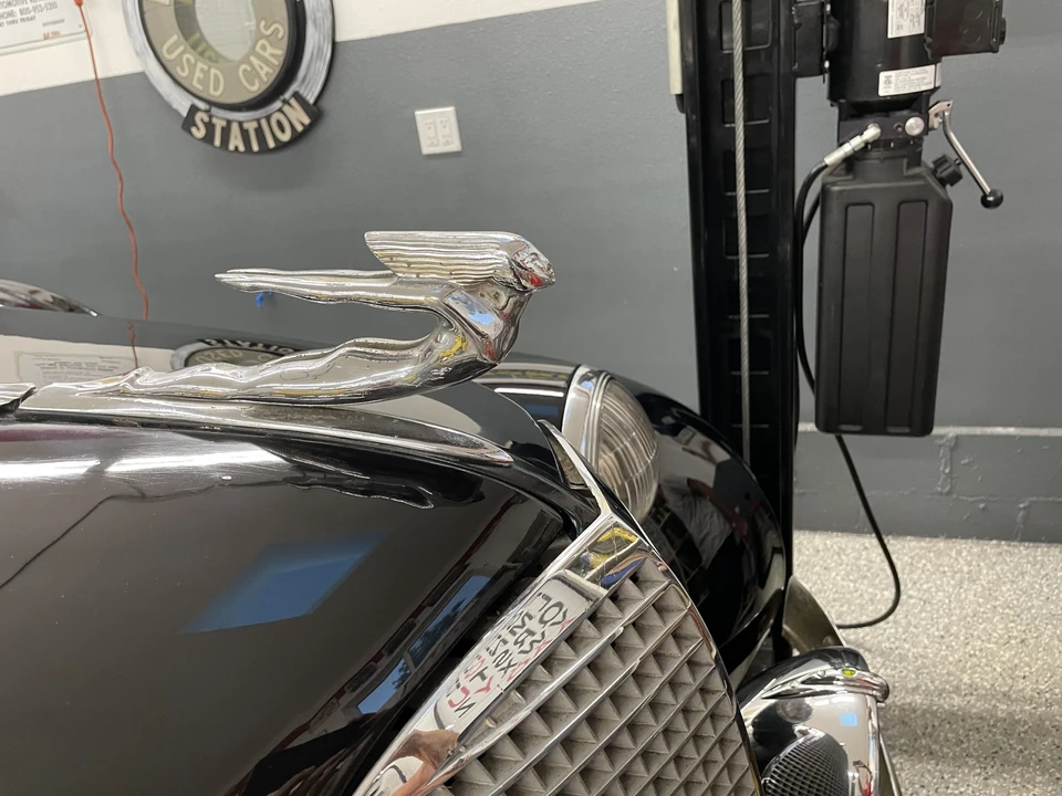 1937 Cadillac Series 70 & 75 - Image 21 of 31