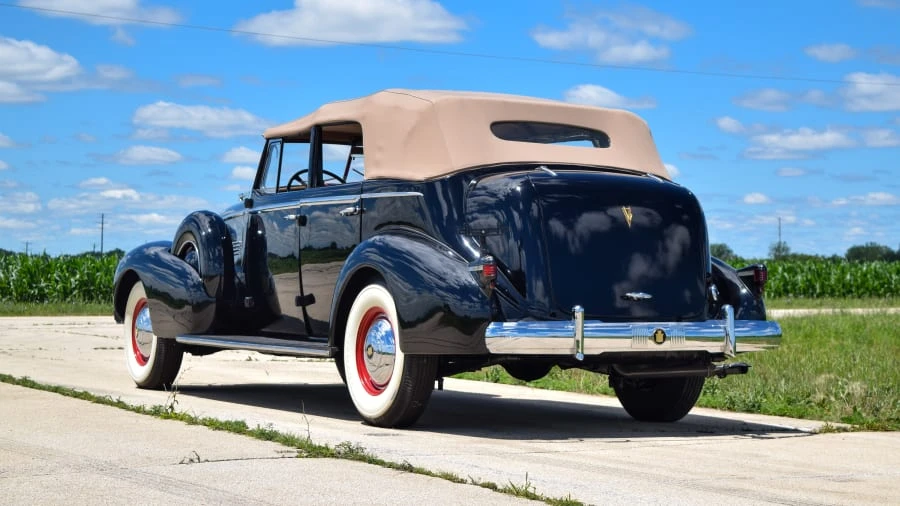 1937 Cadillac Series 70 & 75 - Image 12 of 25