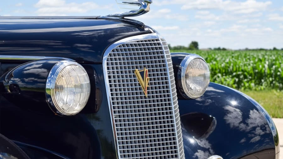 1937 Cadillac Series 70 & 75 - Image 15 of 25